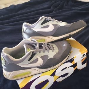 Nike Air Max size 10.5